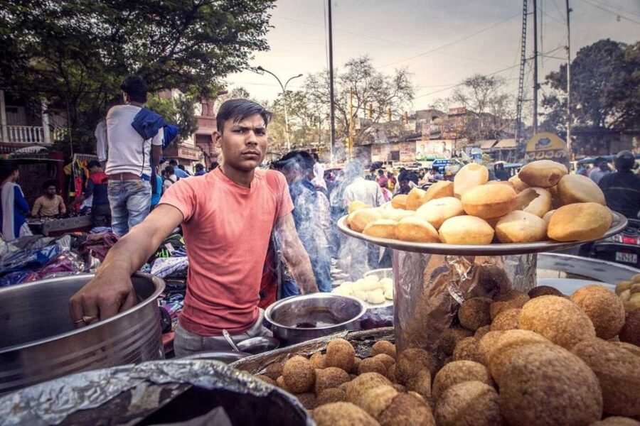Delhi: Street Food Walking Tour of Old Delhi with Tastings - Ending with Dahi Bhalla at Natraj