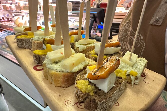 Delicious Milan Street Food Tour Tasting and Sightseeing with Local Guide - Key points to know before booking