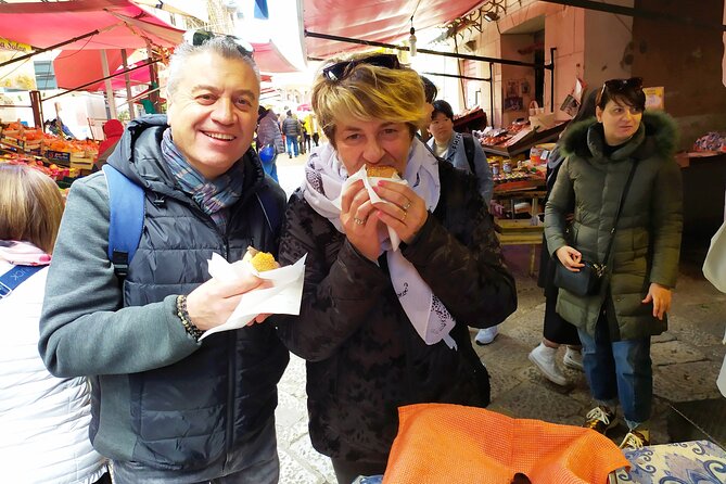 Discover Palermo in 3 hours. Art, history, markets and street food - Piazza Olivella and a glimpse of Palermo’s art world