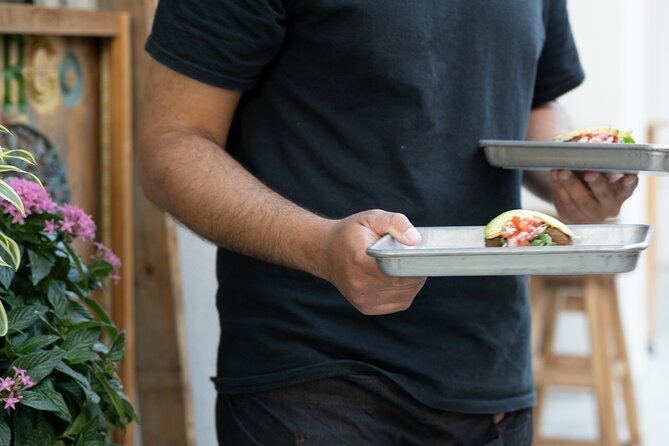 Downtown Sarasota Street Food -Casual Lunchtime Walking/Food Tour - What this downtown food walk is really about