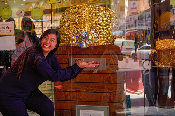 Dubai: Old Town, Souks, Street Food, Guided Tour & Abra Ride - The 15-minute abra ride across Dubai Creek