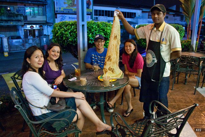 Eat Like a Local: Kuala Lumpur Hawker Center and Street Food Tour by Night - Why this night tour works for first-time food explorers