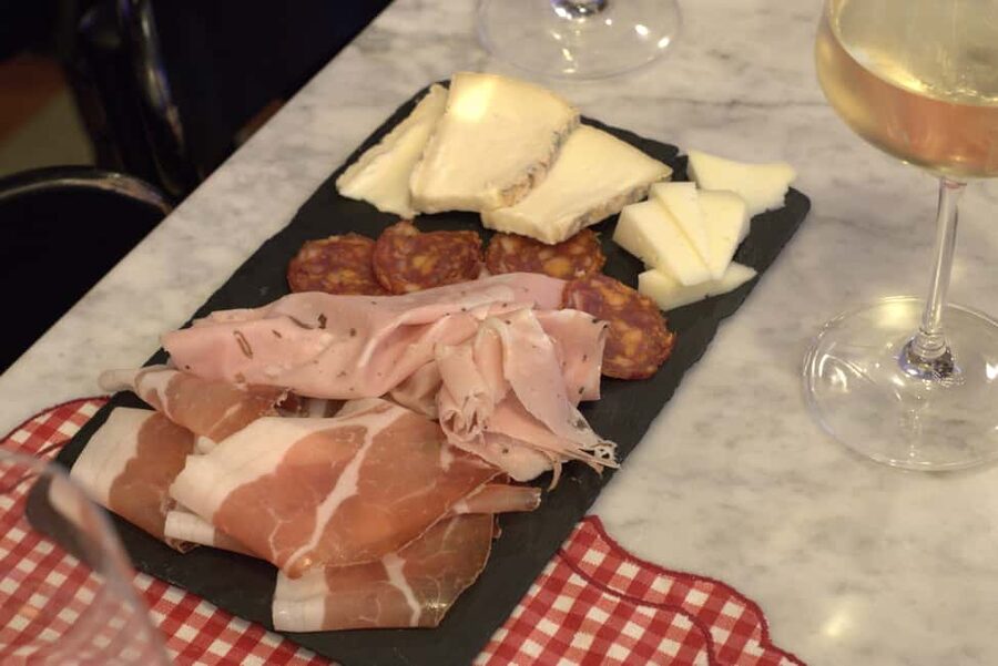 Eat & Walk : Street Food in the Center & Trastevere - The guides make the difference