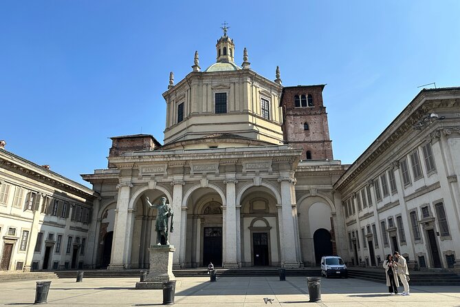 Eating Milan Street Food Tour with Guided Tasting and Sightseeing - Tasting balsamic vinegar, cheese, and regional foods