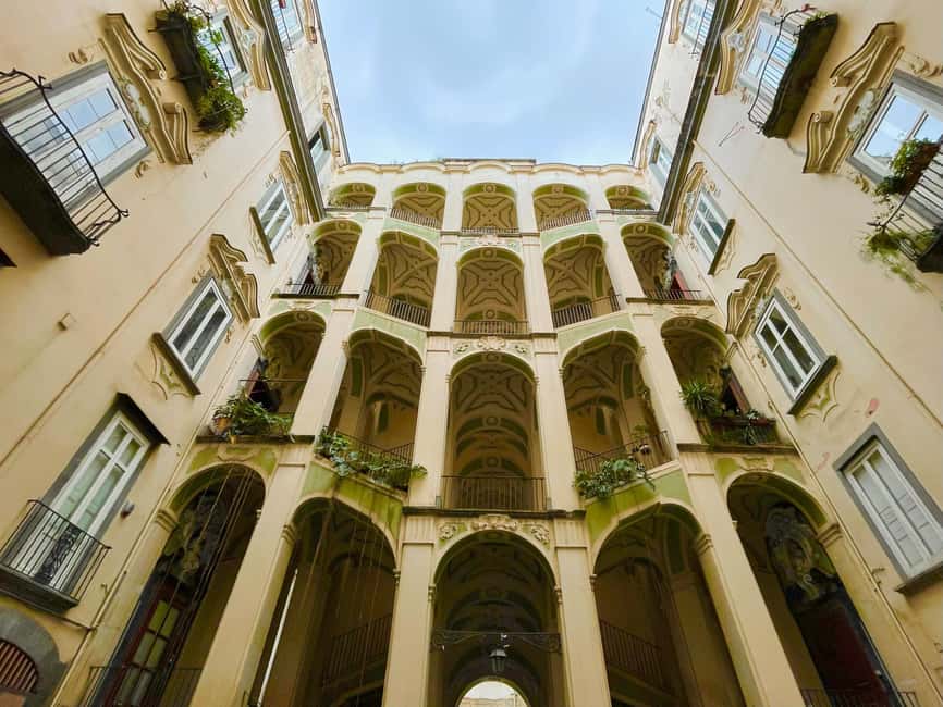 Esoteric Naples: Secrets, Ghosts & Street Food Tour - What the guide adds to the experience