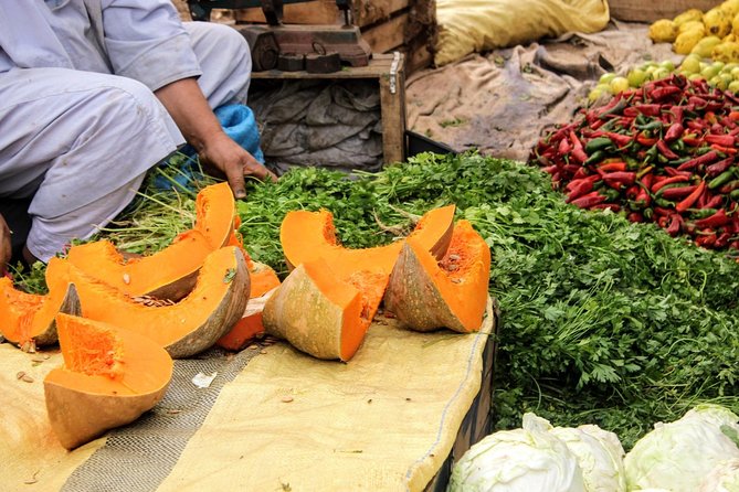 Essaouira Guided Tour: 3 on 1 - Nightlife tour, Live like a local & Street food - The herbalist’s shop and Moroccan tea
