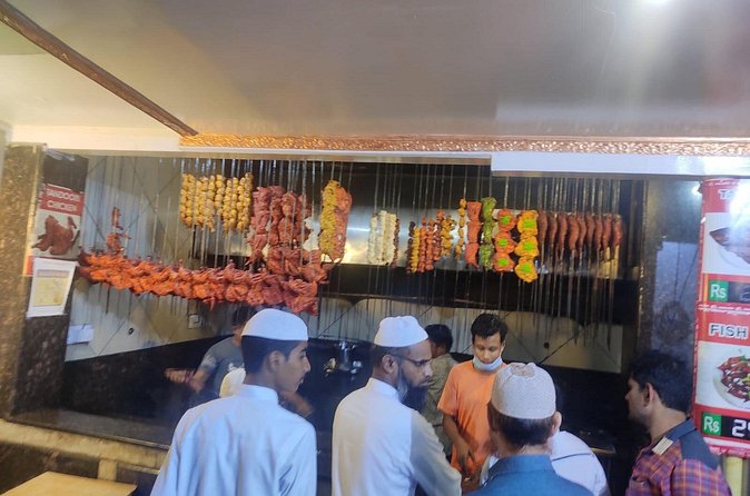 Evening Hyderabad Street Food Walk with Hyderabad Biryani - What the guide adds to the experience