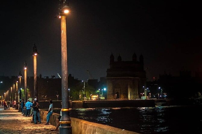 Evening Mumbai by Foot Street Food and Heritage - Why this Mumbai night walk works