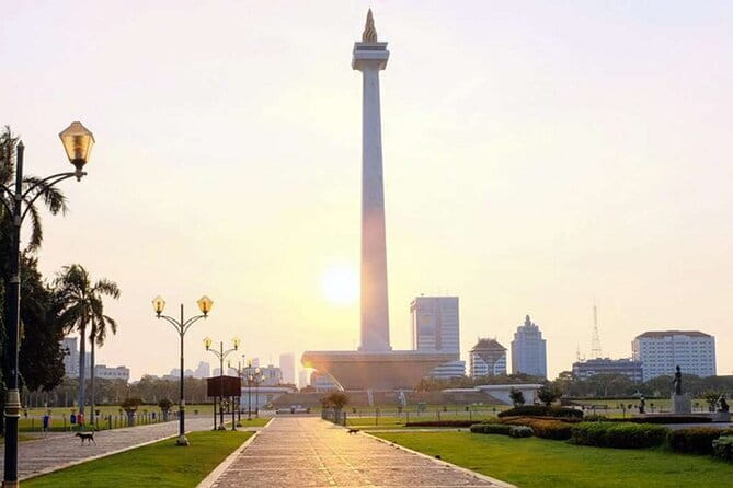 Experience Jakarta Street Food Scene with MRT Transportation - Who will enjoy this tour most