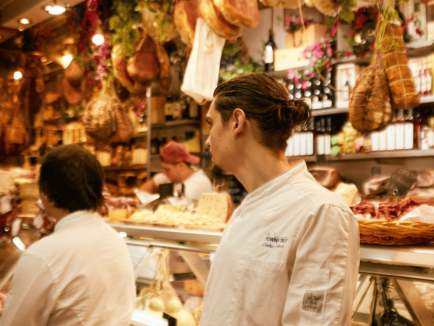 Florence: Cooking Class with Local Food Market Tour - The meal, wine, and table time