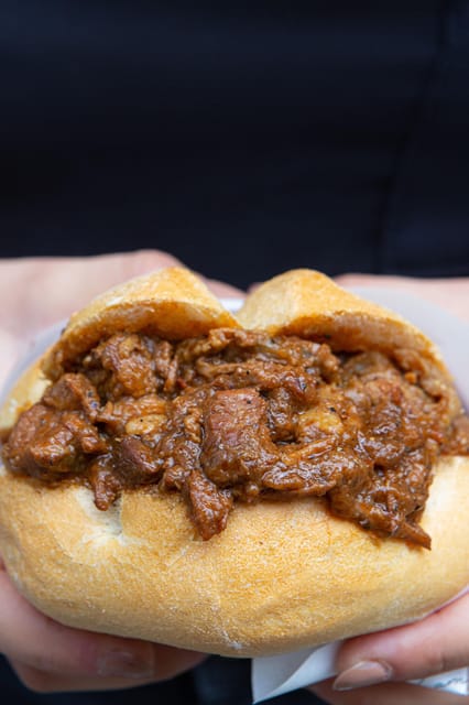 Florence: Mercato Centrale Street Food Tasting Experience - Finding Bambi’s bottega inside Mercato Centrale