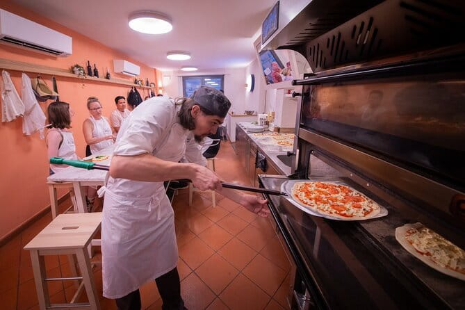 Florence Street Food Tour with Walking Sightseeing and Local Guide - Passing the Duomo on the way