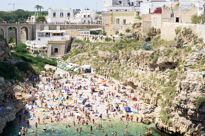 From Bari: Visit Polignano a Mare with street food tour - What Alessandra and Giuseppe add to the walk