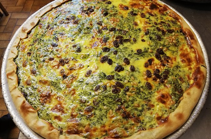 Genoa Street Food Tour with a Local Guide - Why the local guide makes a difference
