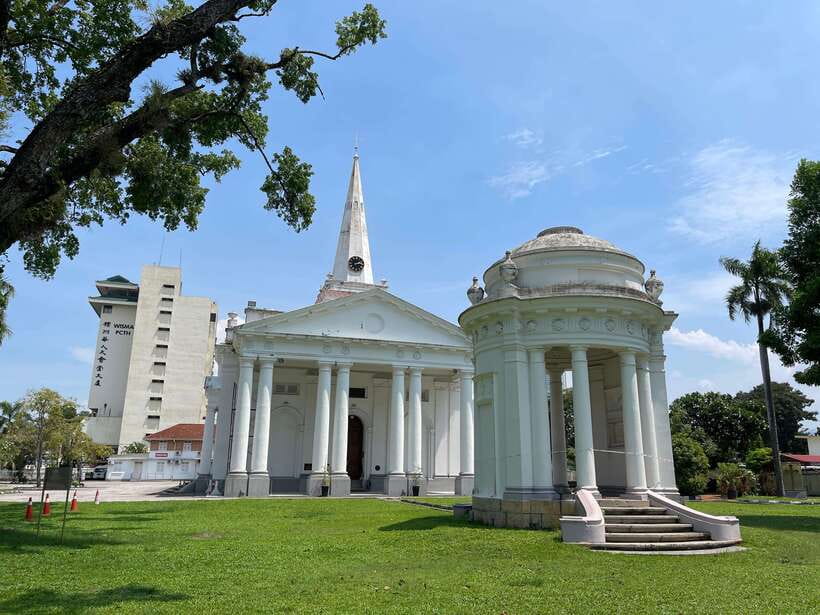 George Town: Heritage Walking Tour with Street Food Tasting - Masjid Kapitan Keling and George Town’s Muslim story