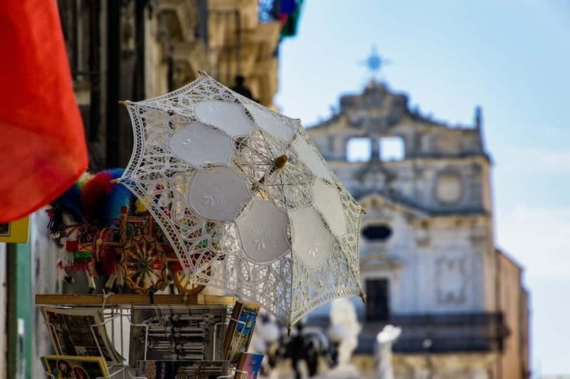 Guided tour of Ortigia with Fish Street Food at the market - Starting at the Temple of Apollo