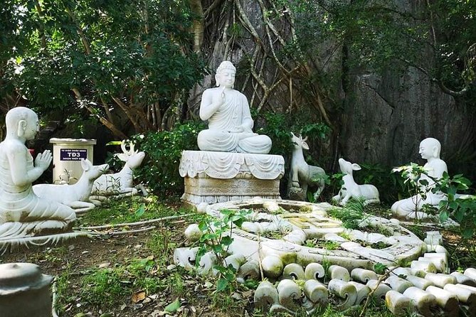 Guided Tour to Marble Mountains & Hoi An Walking Tour , Night Market, Boat Ride - Who should book this experience?