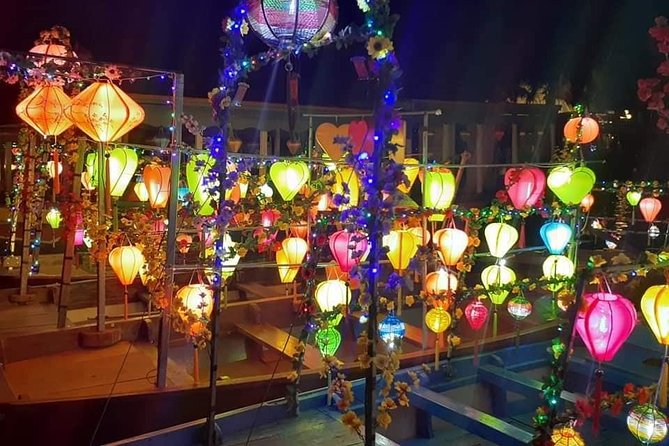 Guided Tour to Marble Mountains & Hoi An Walking Tour , Night Market, Boat Ride - Climbing through the caves of Marble Mountains