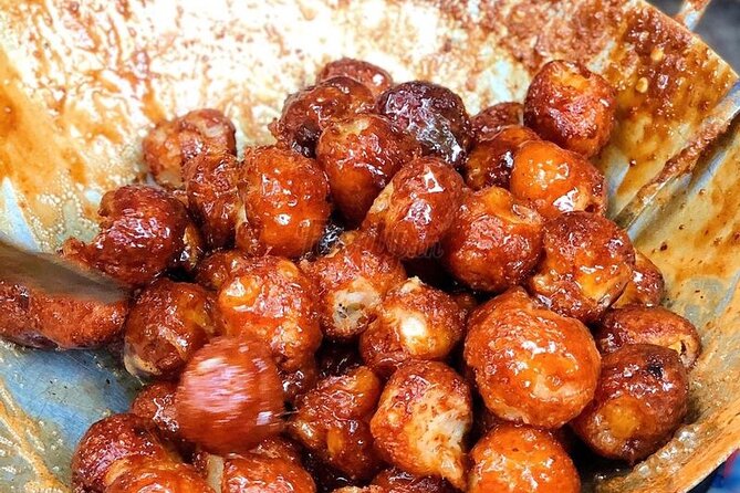 Ha Noi Street Food Tour - What the walking route gives you that a restaurant cannot