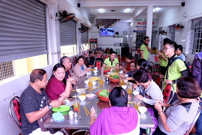 Half-Day Unseen Street Food of Saigon Adventure Tour - Nguyen Thien Thuat and the flower trade