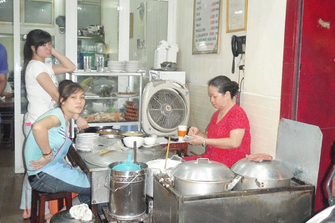 Hanoi City Street Food Night Tour by Motorscooter - Dong Xuan Market and the city’s working side