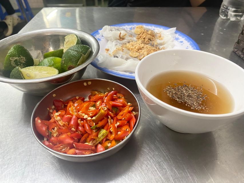Hanoi: Guided Street Food Tour with Train Street Experience - Who will enjoy this three-hour walk