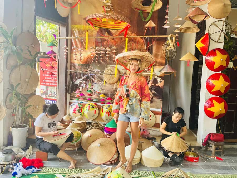 Hanoi: Incense Village, Conical Hat, & Street Food Tour - The guide can shape the experience