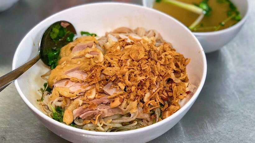 Hanoi: Michelin Guide Street Food Walking Tour - Key things to know before you book