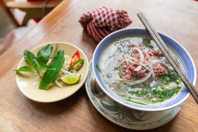 Hanoi Old Quarter Private Street Food Walking Tour - What the $37 price really covers