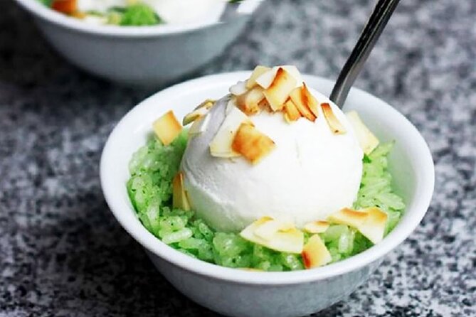 Hanoi Old Quarter Street Food tour with 12 plus tastings - Why this food walk works in Hanoi