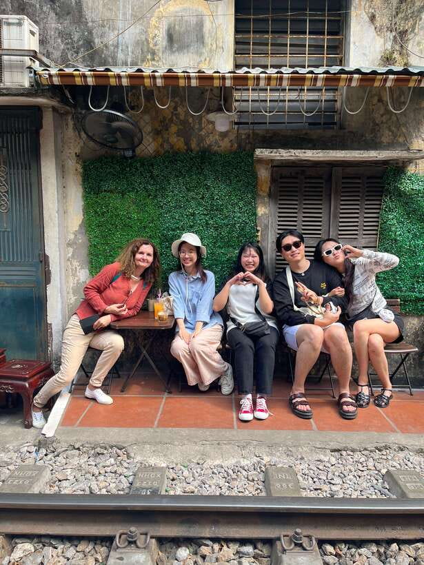 Hanoi: Old Quarter Street Food Tour with 12+ Tastings - The Old Quarter matters as much as the food