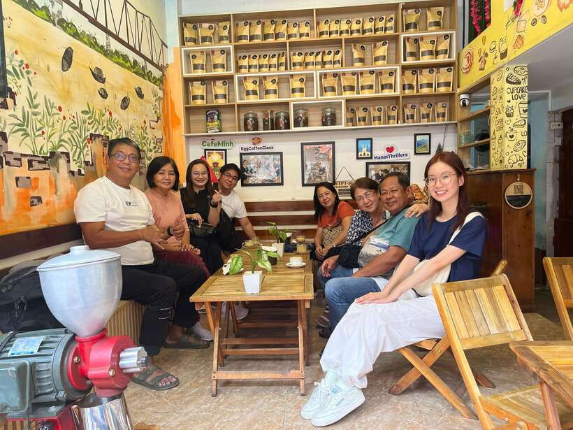 Hanoi: Old Quarter Street Food Tour with 12+ Tastings - Bát Sứ Street to the first local bites