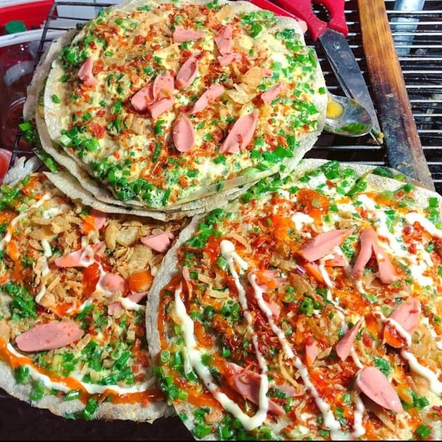 Hanoi: Private Tour of Vietnamese Street Food - Why a three-hour food walk works well in Hanoi