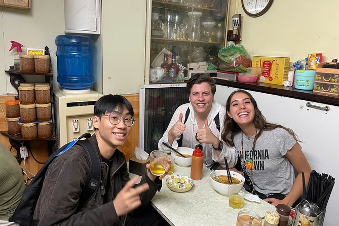 Hanoi's Old Quarter Street Food Experience and Train Street - Weather, group size, and practical comfort