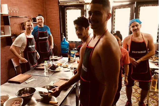 Hanoi Street Food Cooking Class - Six to eight vendor stops in three hours