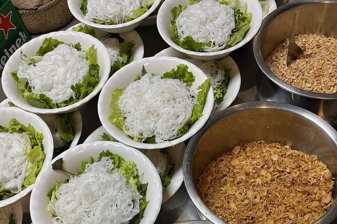 Hanoi Street Food Customized Walking Tour - Starting at your Old Quarter hotel