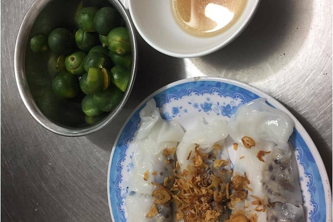 Hanoi Street Food + Night Life Tour - Why the guide matters on this route