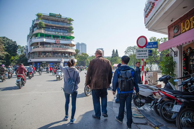 Hanoi Street Food: Small Group Walking Tour - Group size, pace, and comfort