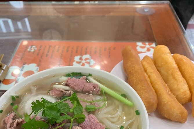 Hanoi Street Food Tour and Hang Out - Starting with Hanoi’s street food culture