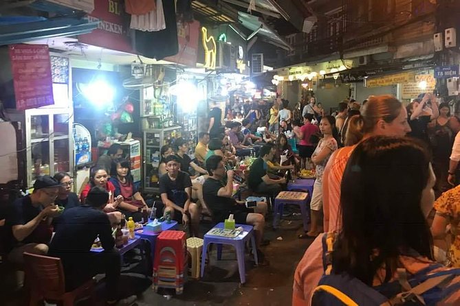 Hanoi street food tour (small group) - Fried spring rolls and the rhythm of small shops