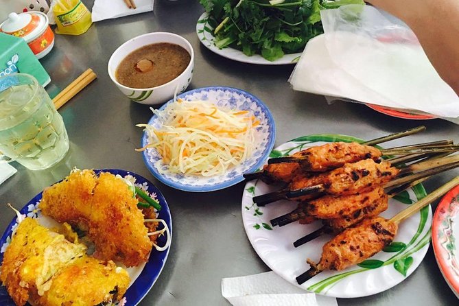 Hanoi street food tour (small group) - Banh mi, the French influence in one handheld meal