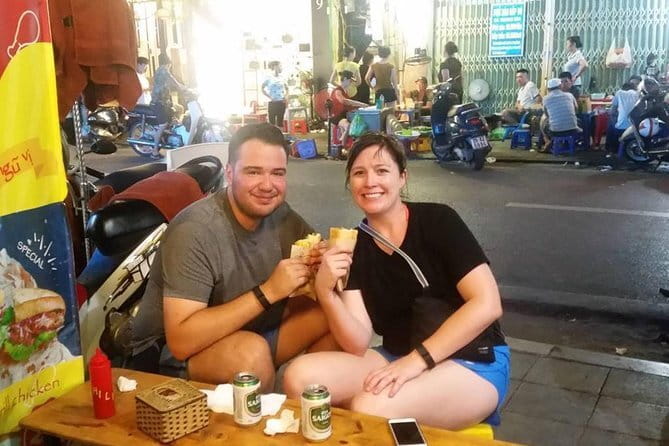 Hanoi Street Food Tour with Small Group - An evening finish near Train Street