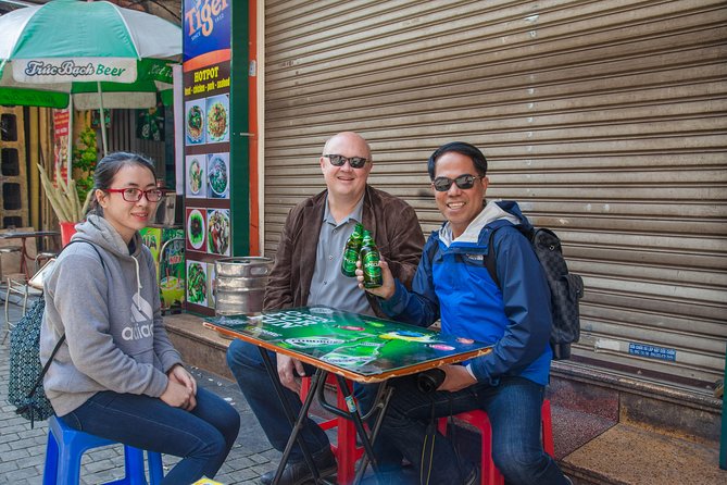 Hanoi Street Food Walking Tour and Water Puppet Show - Guides make the difference