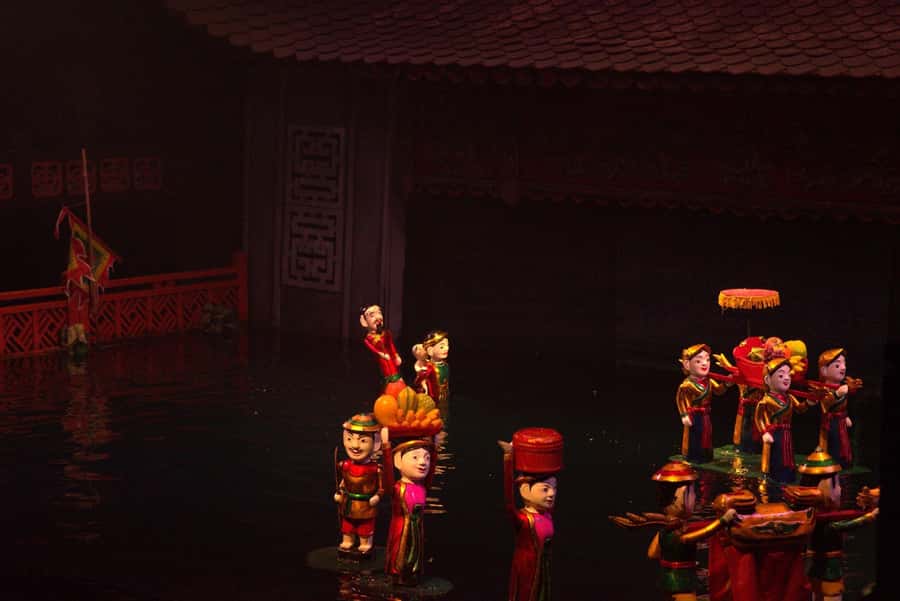 Hanoi: Street Food Walking Tour & Water Puppet Show - Why start Hanoi with food?