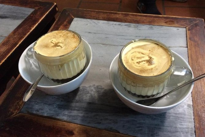 Hanoi Street Food Walking Tour - A guide makes unfamiliar food easier
