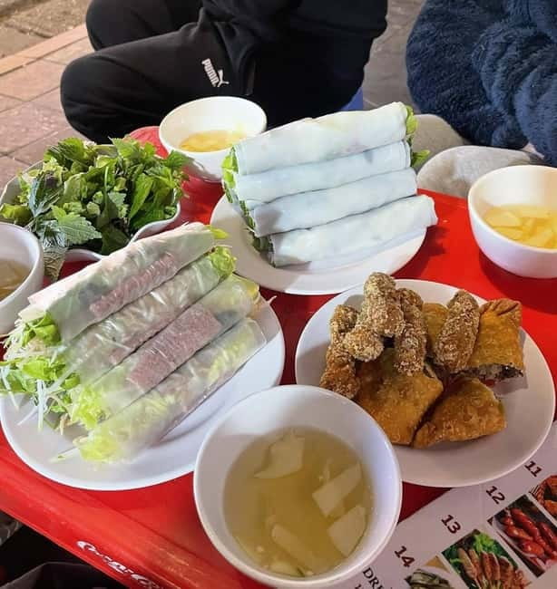 Hanoi Stroll & "Rolling" Street Food Walking Tour - Bò lá lốt brings smoky beef and herbs