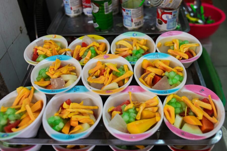 Hanoi Walking Street Food Tour & Cyclo Ride - Why this Hanoi food tour works