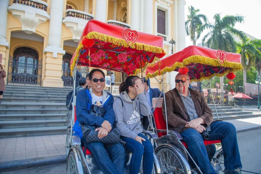 Hanoi Walking Street Food Tour & Cyclo Ride - The cyclo ride through the Old Quarter