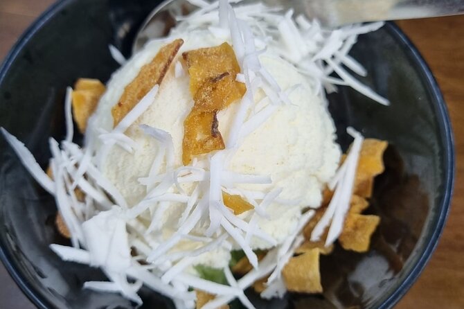 Hanoi Walking Street Food Tour with Train-Street Visit - Why the Train Street finish works