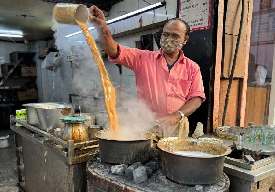 Heritage Walk & Street Food Tasting in Jaipur - Choti Chaupar and the final food stops